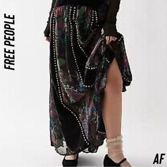 FREE PEOPLE GWENOVERE MAXI DRESS EMBELLISHED BLACK COMBO NEW SMALL - Picture 3 of 8